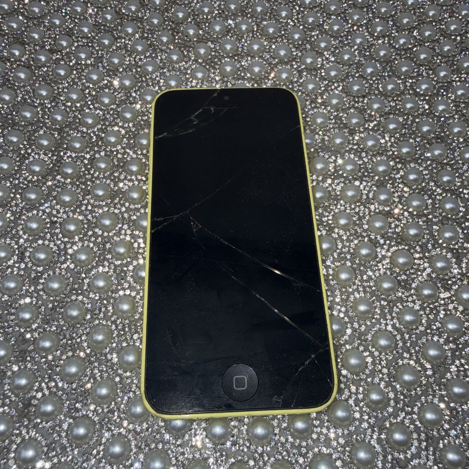 Apple iPhone 5C A1532 Yellow Not Working Parts Or Repair