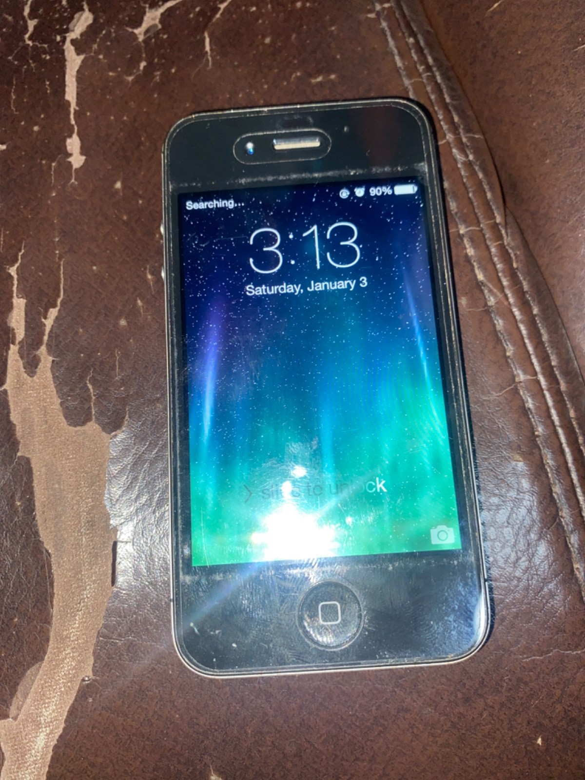 Apple iPhone 4s or it’s a 5 lol idk – 8 GB – Black (Unlocked) works great obo