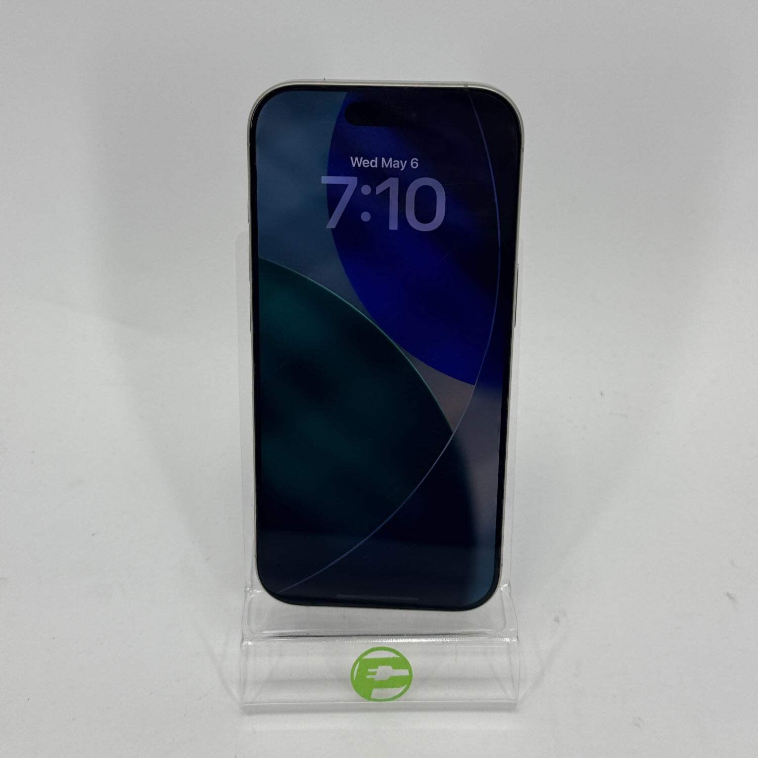 Factory Unlocked Apple iPhone 16 Pro 128GB Natural Titanium MYMD3LL/A