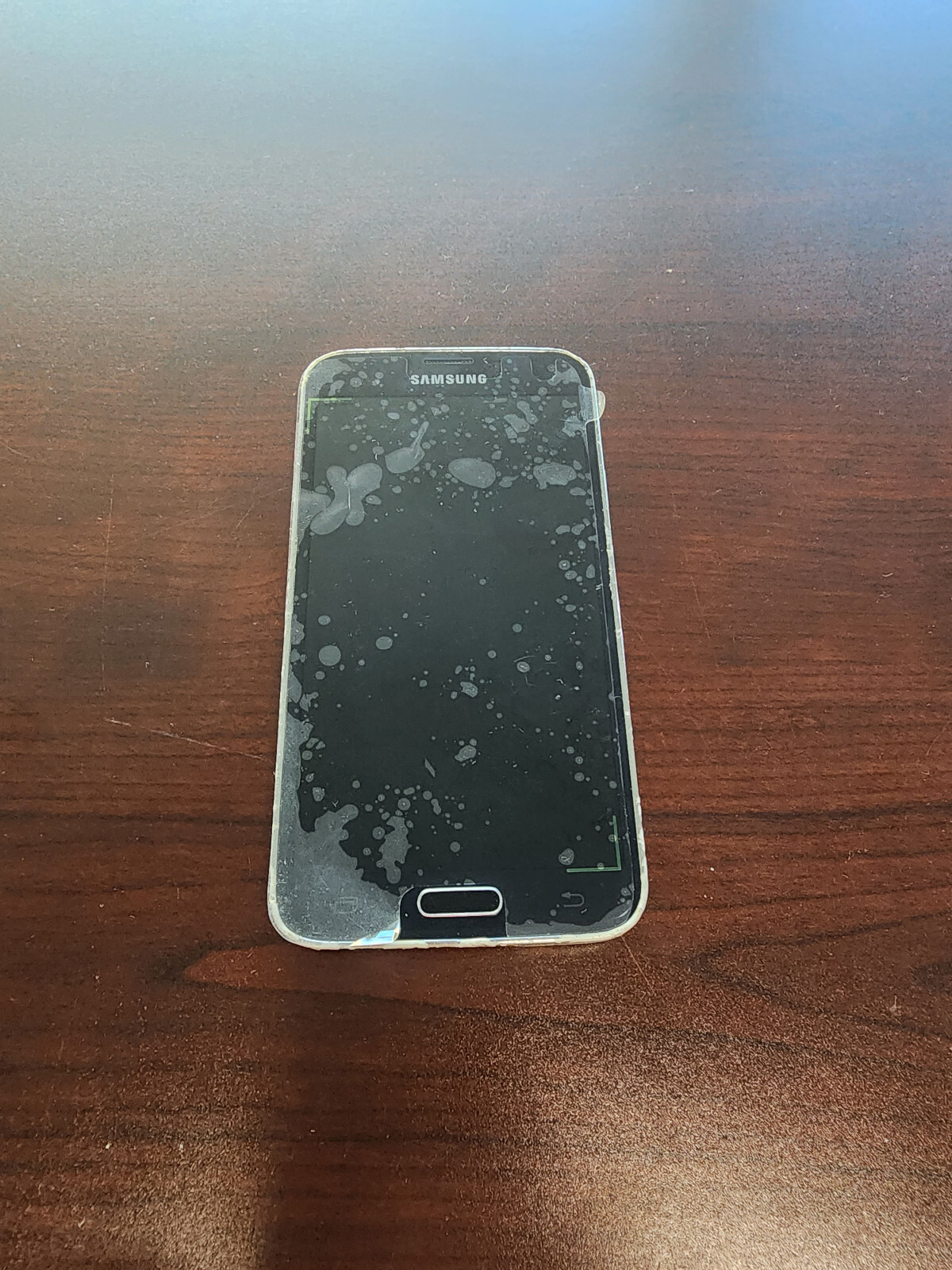 Samsung Galaxy S5 SM-G900W8 – 16GB – Charcoal Black (Unlocked) Smartphone