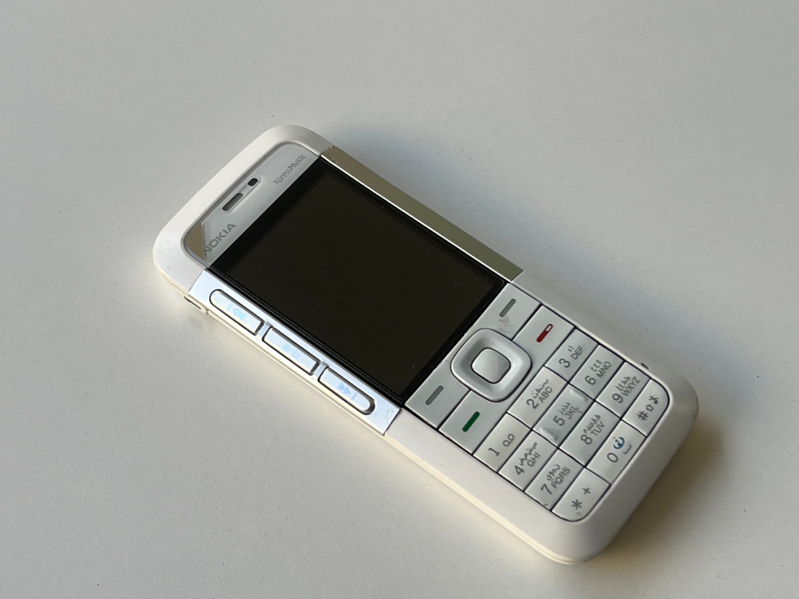 Nokia 5310 Xpresmusic – 30 MB – White (Unlocked) parts or repair