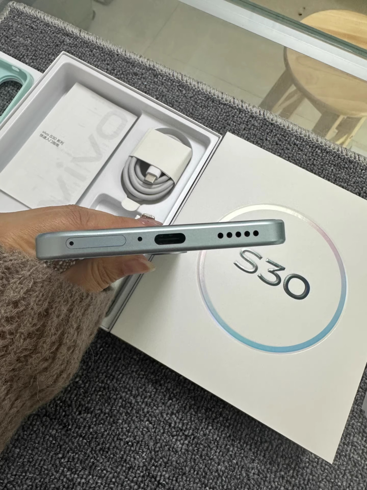 vivo S30 12GB+512GB 6500mAh 90W 6.67in AMOLED Dual SIM GSM 5G Unlocked Blue Used