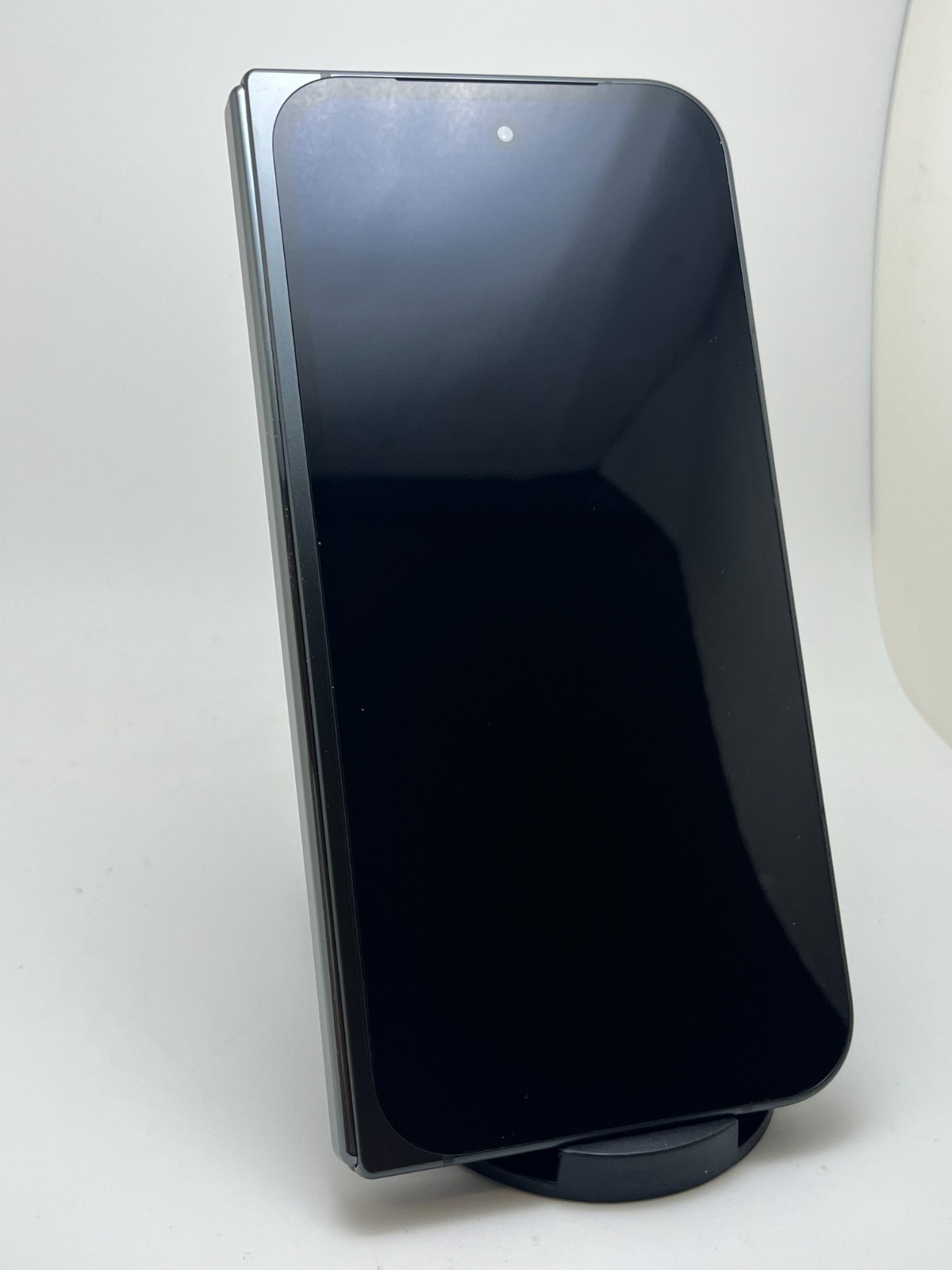 Google Pixel 9 Pro Fold 256GB Obsidian Black | Unlocked | Inner Screen Issue