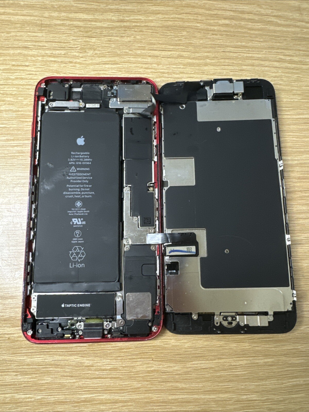 Apple iPhone 8 Plus – 64 GB – Red (Verizon) For Parts Only. Read Description.