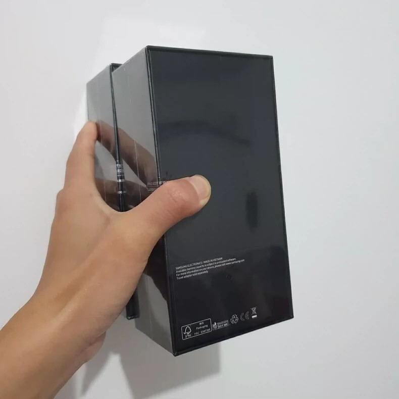 New Sealed Samsung Note 20 Ultra 5G SM-N986U1 US GSM CDMA Factory Unlocked