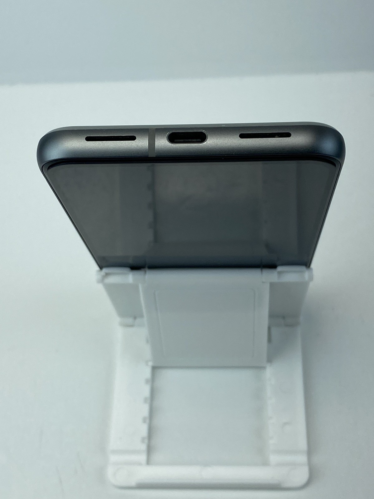 Google Pixel 8 GKWS6 128GB Hazel GSM Unlocked device Clean IMEI