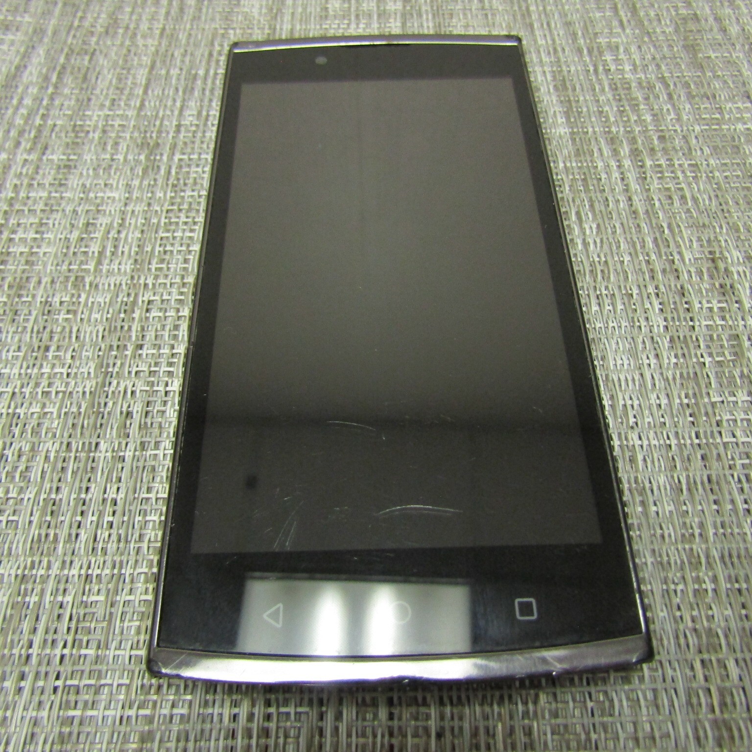 UNIMAX U693CL (UNKNOWN CARRIER) UNKNOWN ESN, UNTESTED, PLEASE READ!! 56750