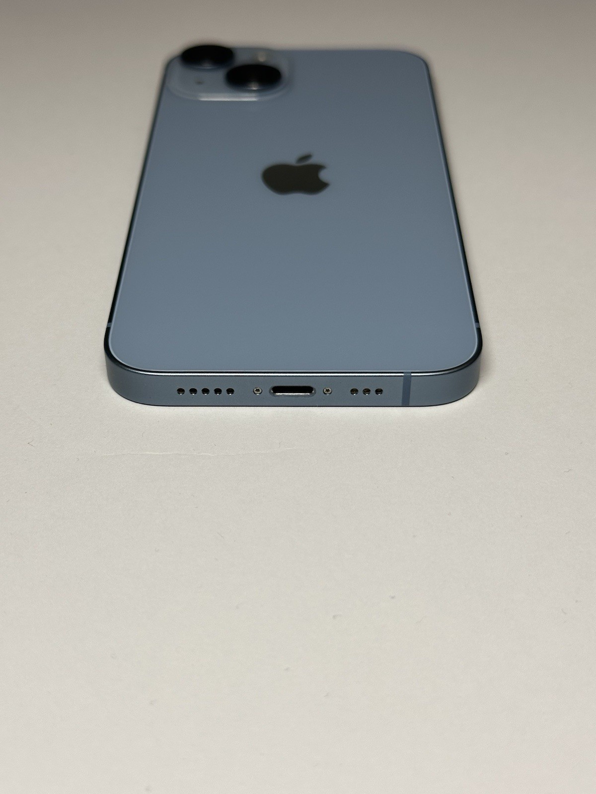 Apple iPhone 14 – Excellent Condition – Parts Only – 94% Battery Health