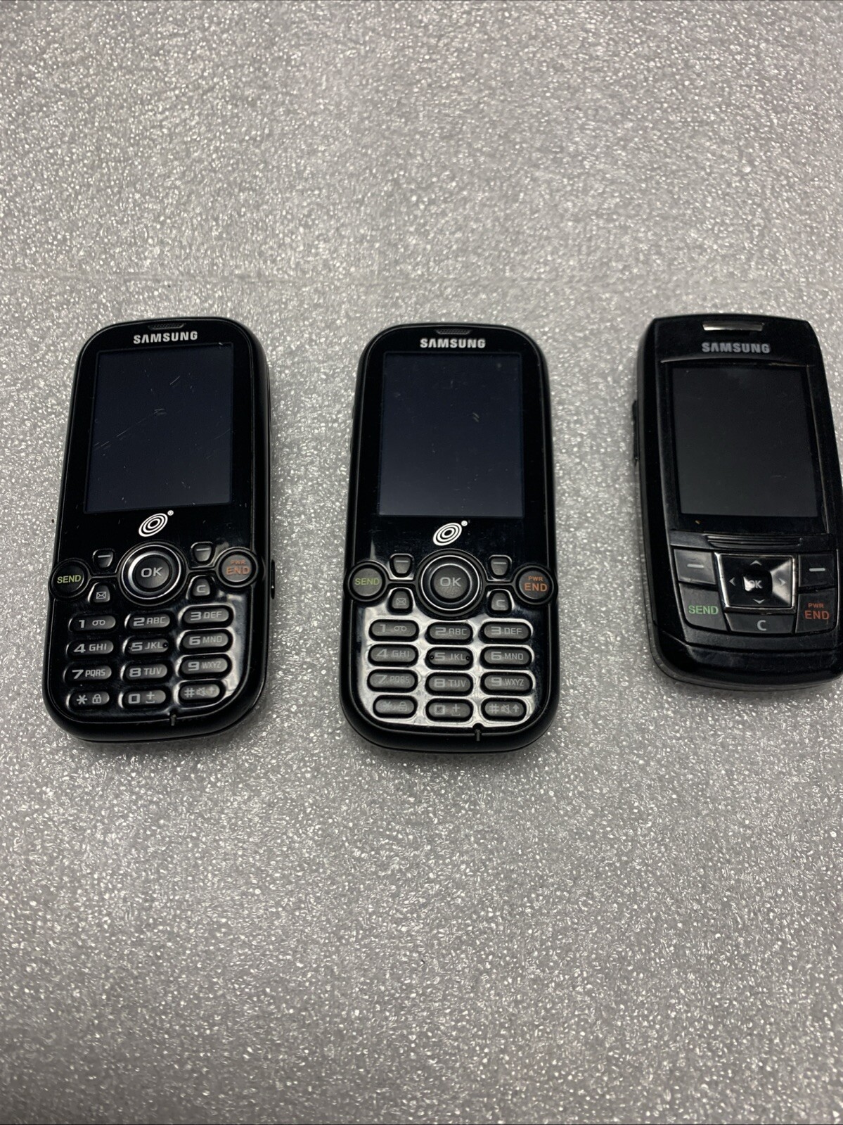 Lot Of 3 Samsung SGH T404G / T301G (TracFone) Cellular Phone Slider UNTESTED