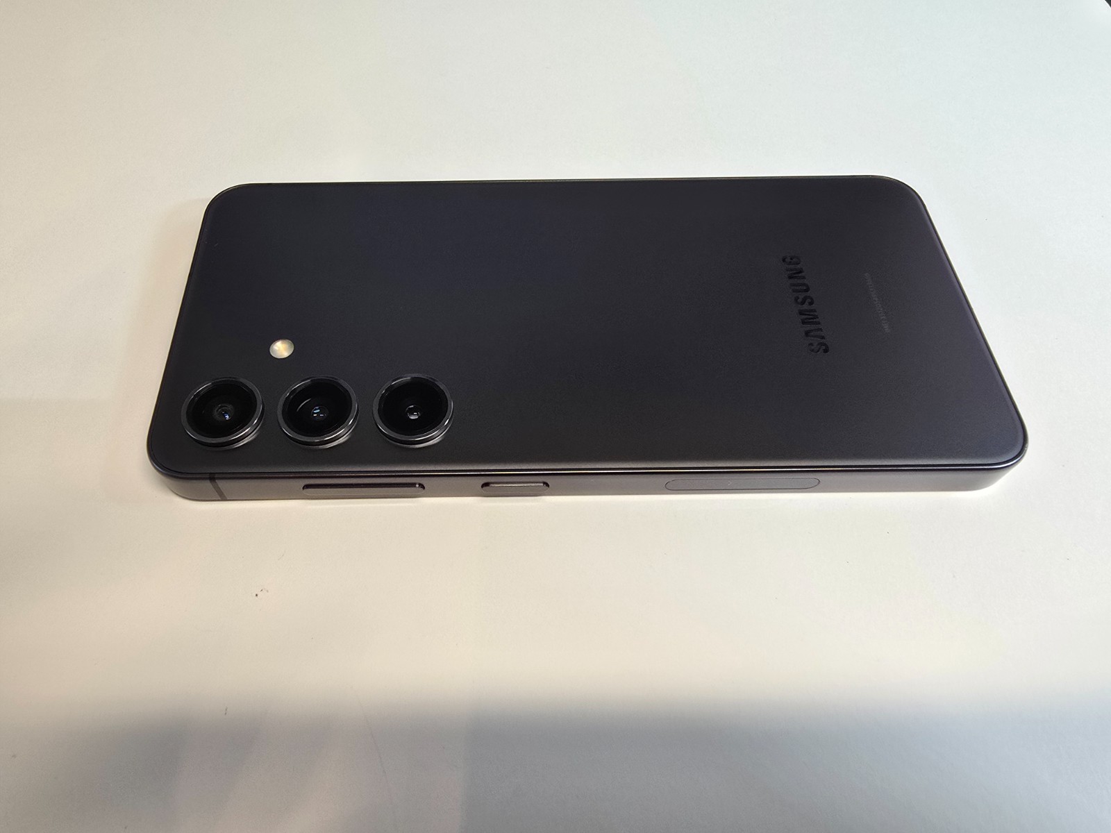 Good Samsung Galaxy S24 128GB S921U AT&T Only 🔋Batt: 98%
