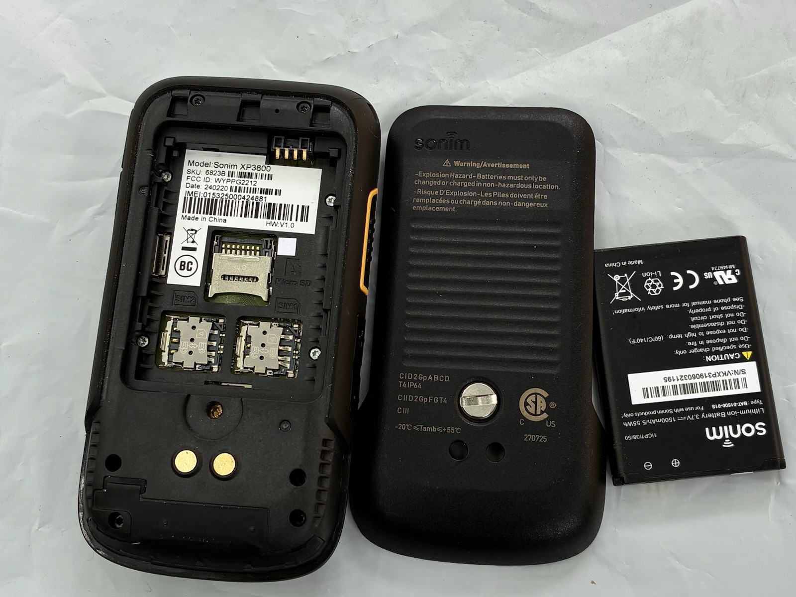 Sonim XP3 XP3800 AT&T 4GB Rugged Camera Flip Phone AT&T Only. (Carrier Locked)