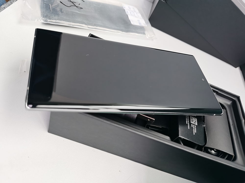 Original – Samsung Galaxy Note10+ (Unlocked) 256 GB – 6.8″ 12MP Smartphone
