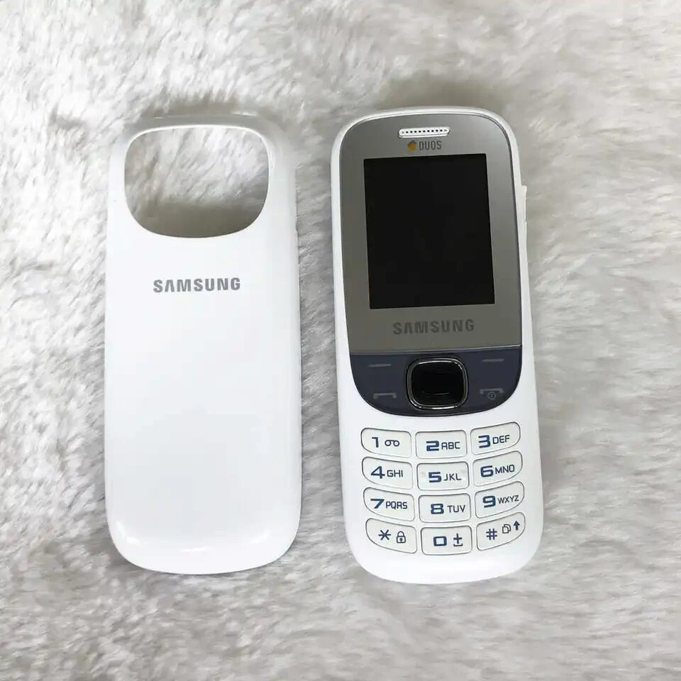 Original Samsung Metro E2202 Dual Sim 1.8″ 0.3MP Phone