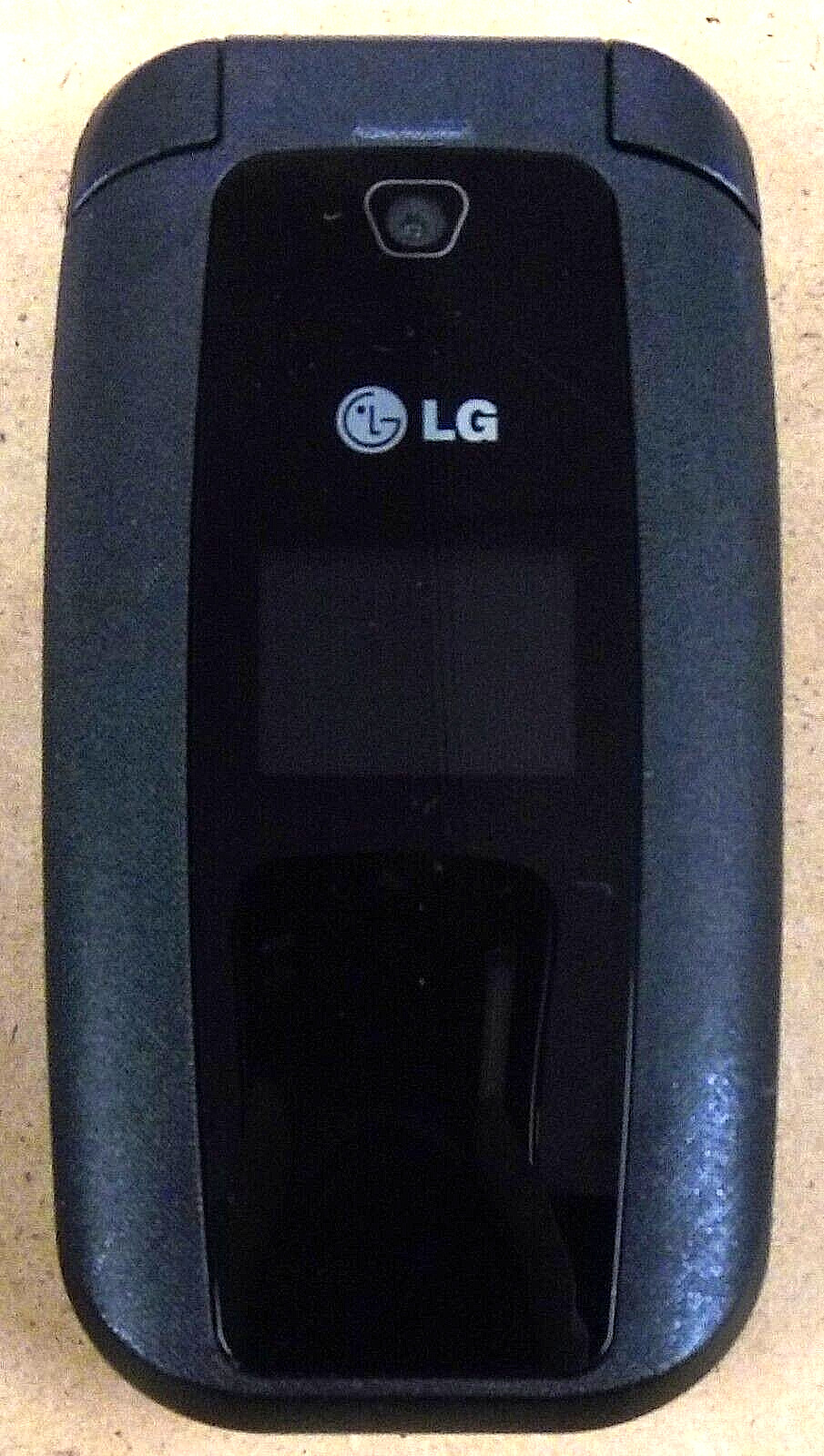 LG 440G / LG440G – Black ( TracFone ) Cellular Flip Phone