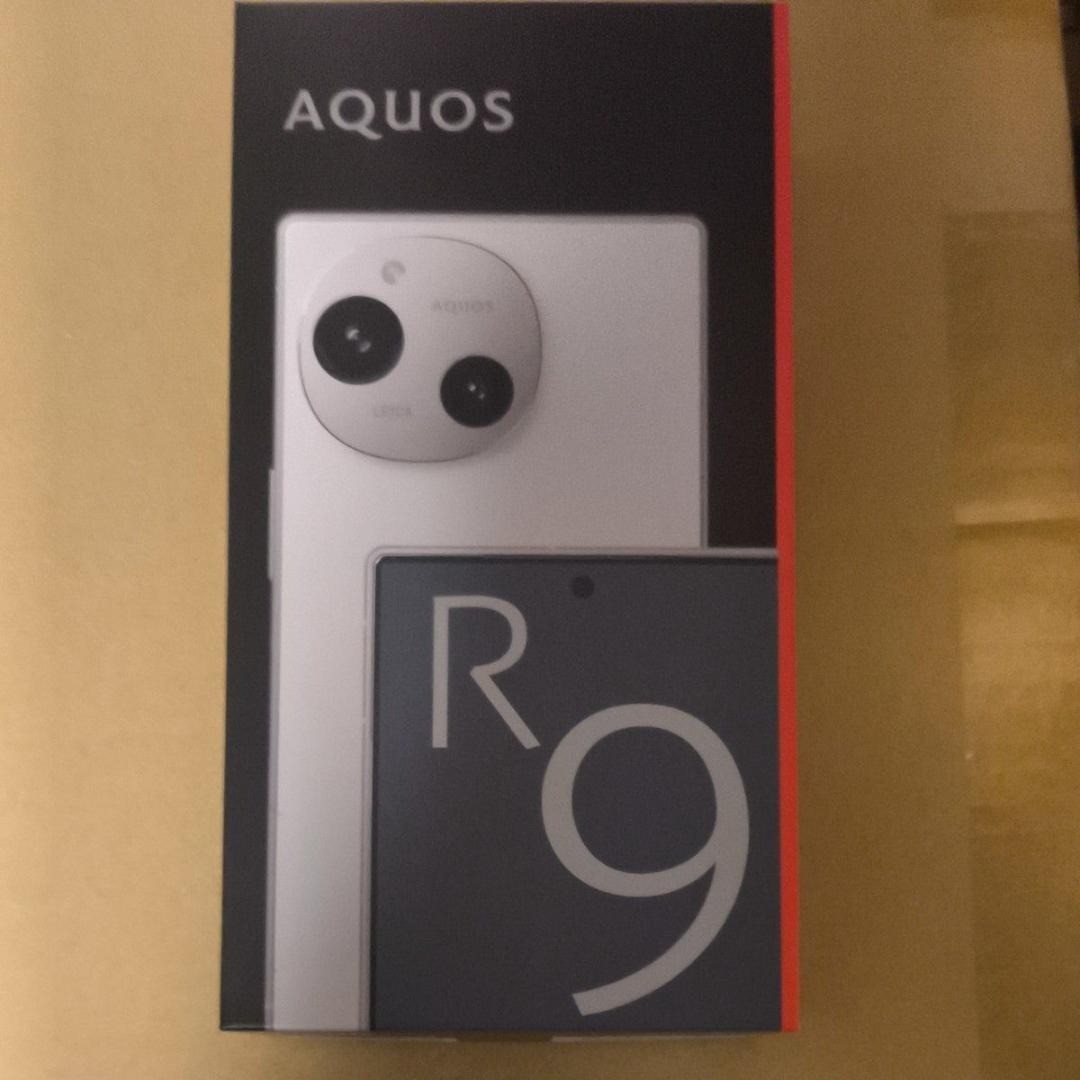 SHARP AQUOS R9 SH-M28 256GB white Leica Android 14 SIM-Free 2024 From Japan NEW