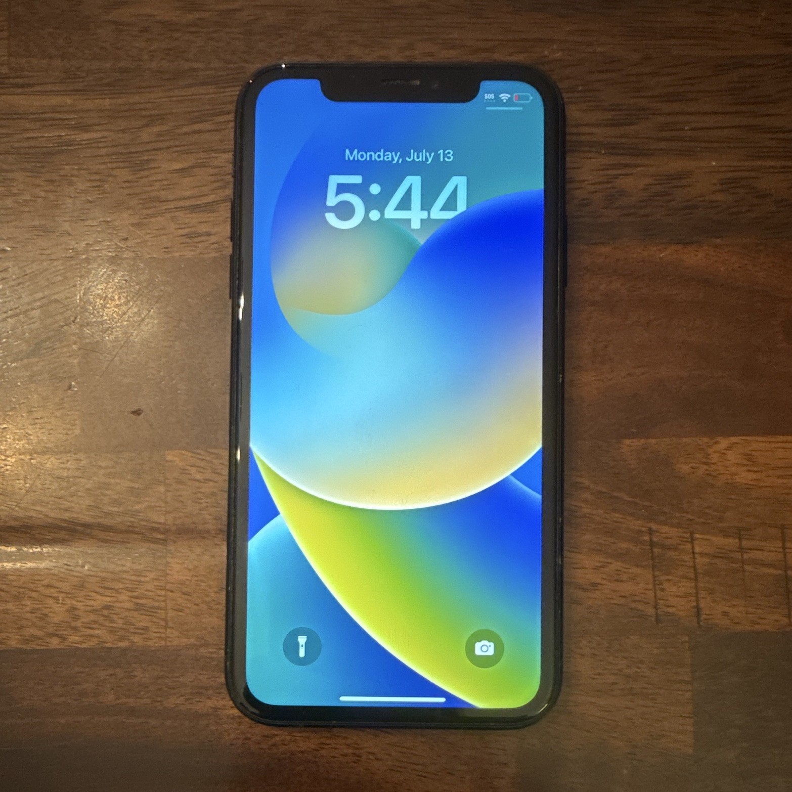 Apple iPhone XR Black – 64GB – Tracfone Carrier Locked – 82% Battery Health