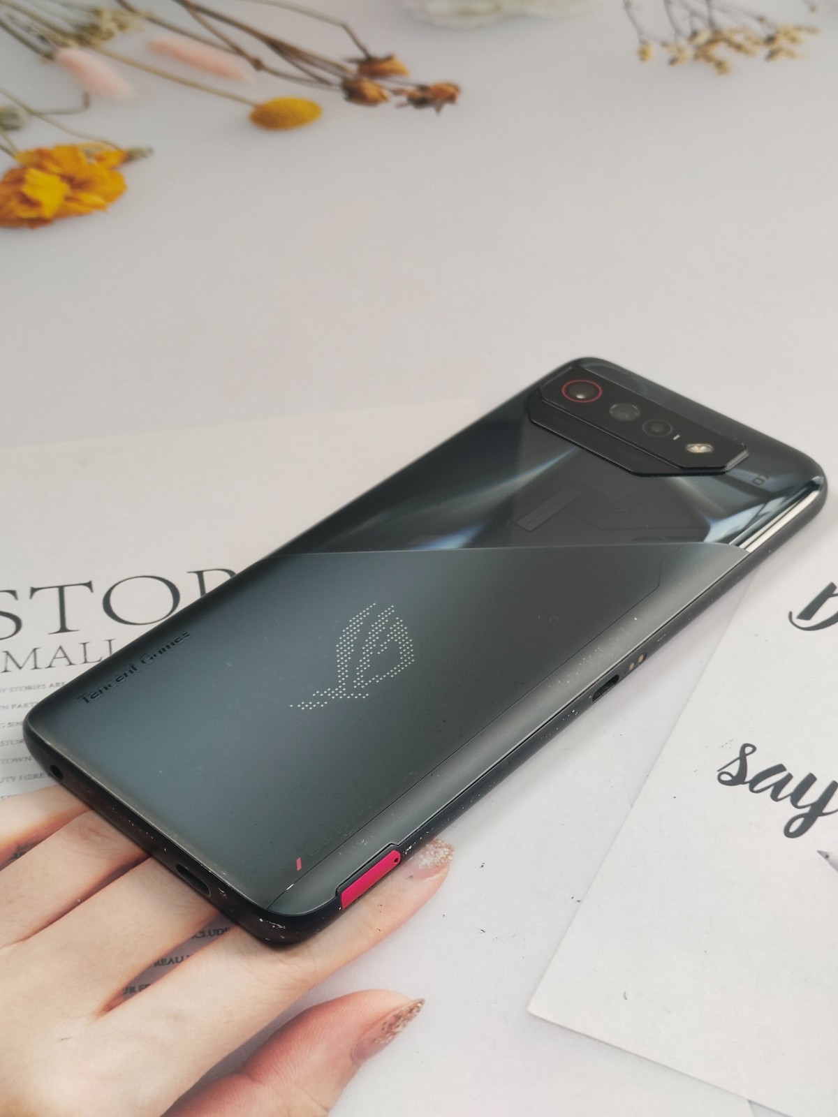 Global Gaming phone Asus ROG Phone 7 256/512GB Factory UNlocked(any carrier)