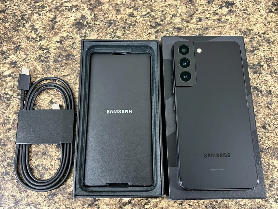 Samsung Galaxy S22 5G Full Unlocked SM-S901U 128GB SBI Excellent In-Box