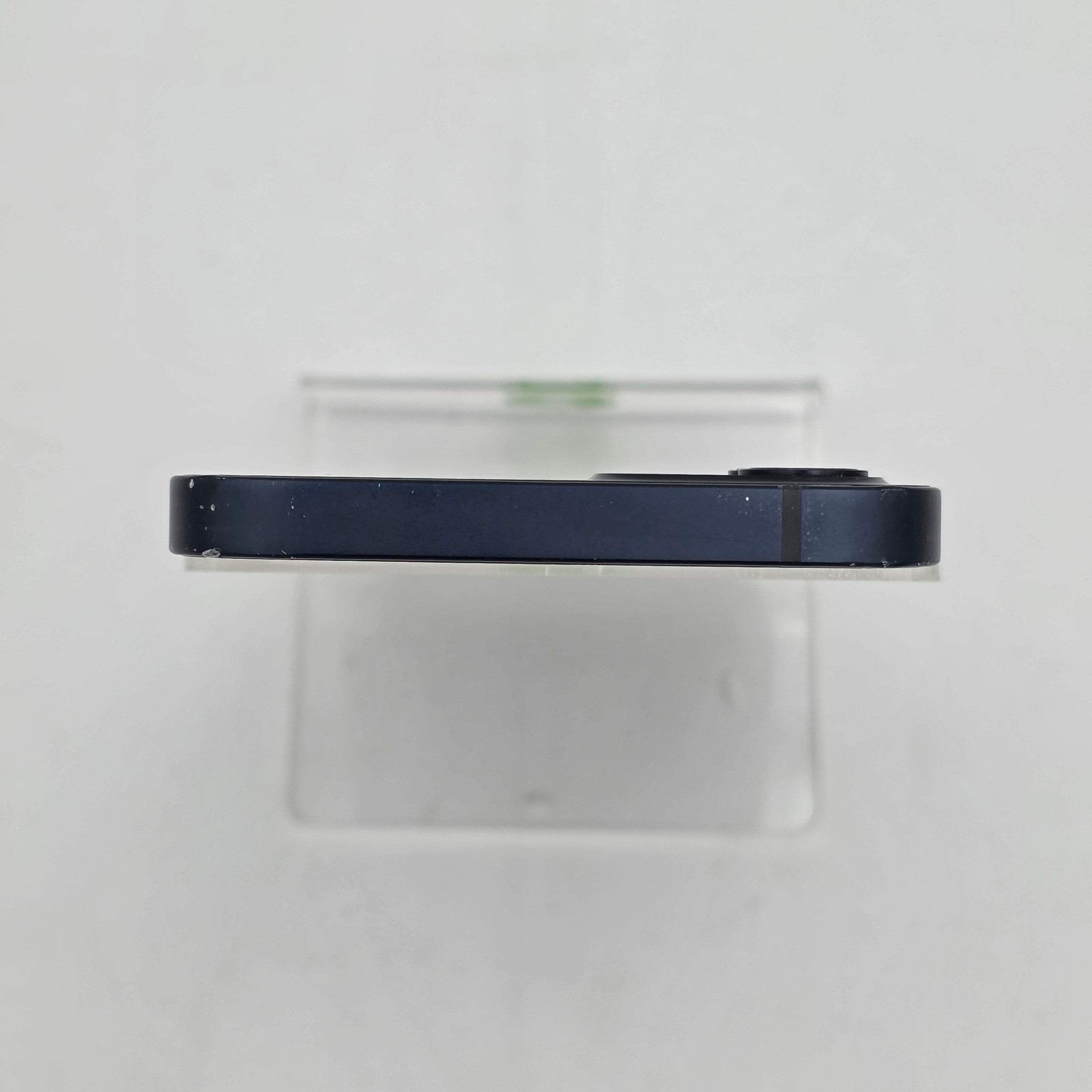 Factory Unlocked Apple iPhone 12 64GB Blue MGF43LL/A