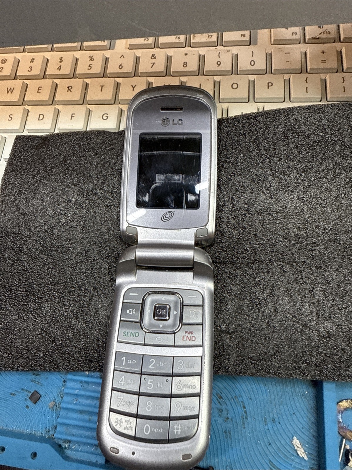 LGL15G-Trac Phone