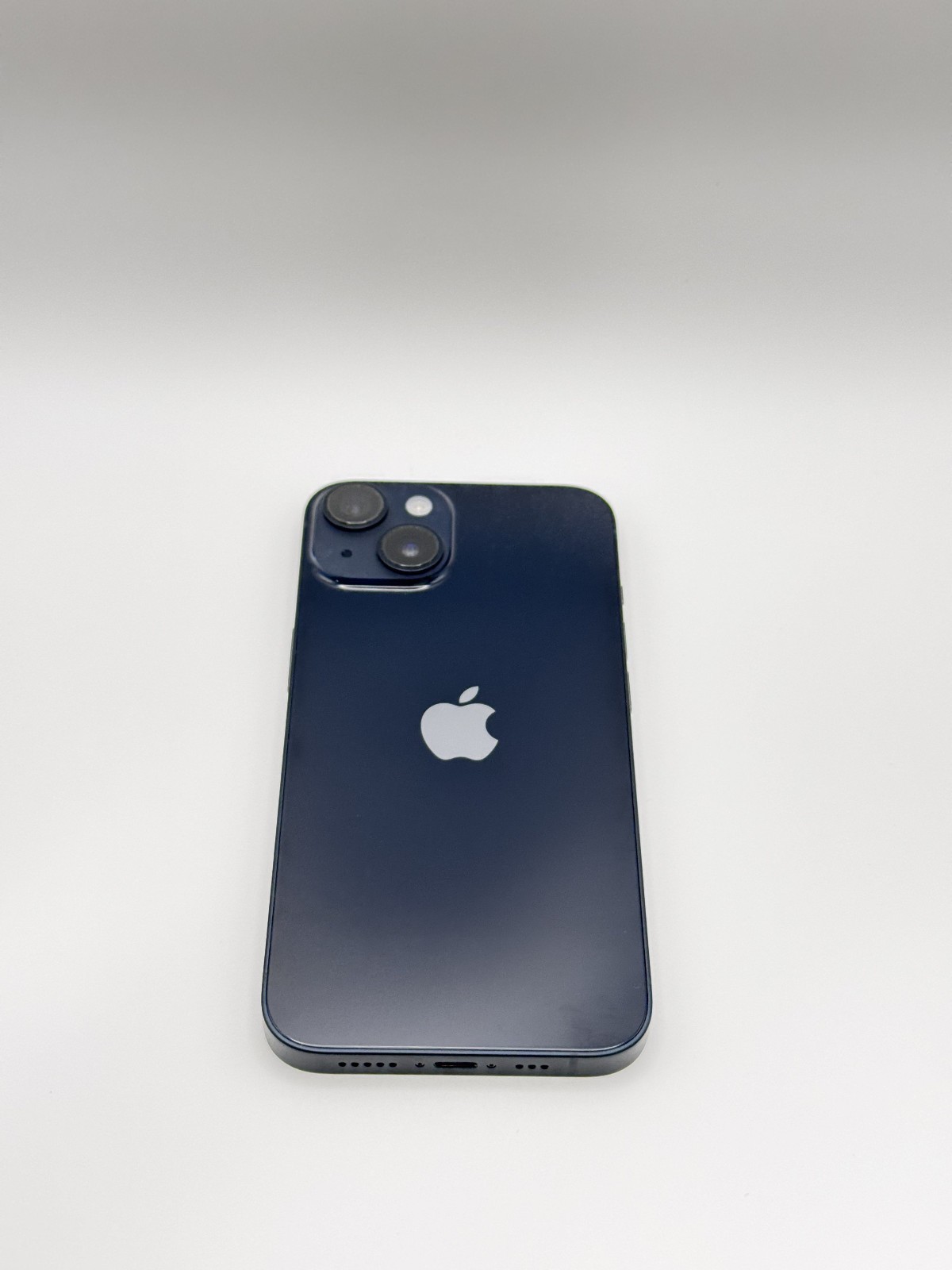 Apple iPhone 14 128GB Midnight (Unlocked) 100% Battery – Very Good