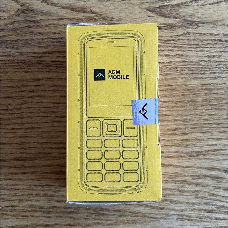 AGM M9 4G Black Bar Phone 2.4in 2MP USB-C 48MB 2G/3G/4G LTE GSM
