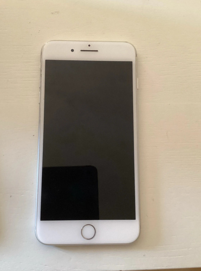 Apple iPhone 7 Plus – 128GB – Space Gray – Mint