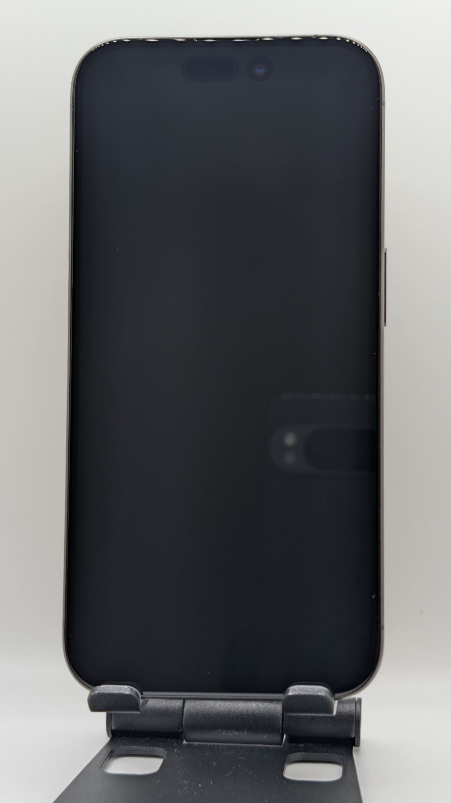 NEW – Apple iPhone 15 Pro Max – 256 GB -Black (AT&T) (Very Good). ~224~