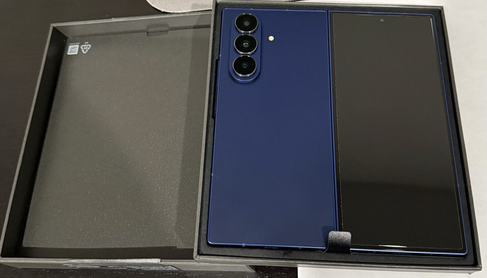 Samsung Galaxy Z Fold 7 256GB Blue Unlocked Foldable Smartphone