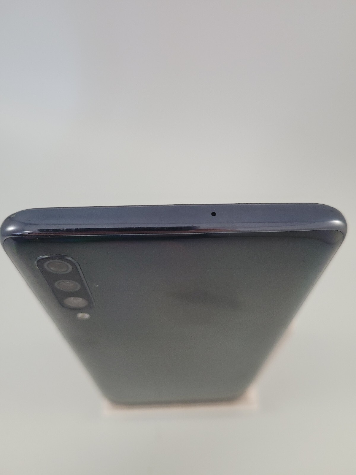 Samsung Galaxy A70 Black Unlocked Dual Sim 128GB 6GB RAM Android Smartphone