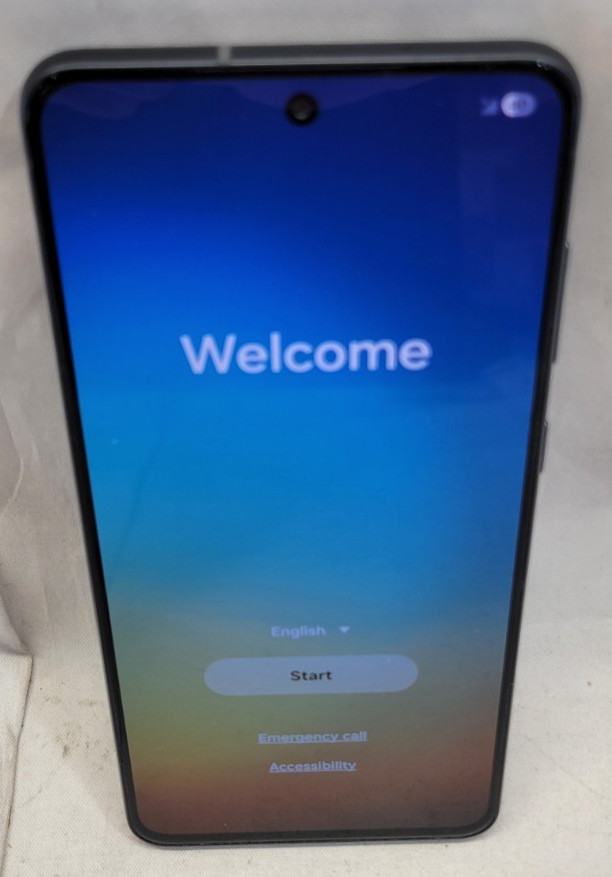 Samsung Galaxy S21 FE 5G – 128GB – SM-G990U2 – OS 15 – Scratches – VZN Locked
