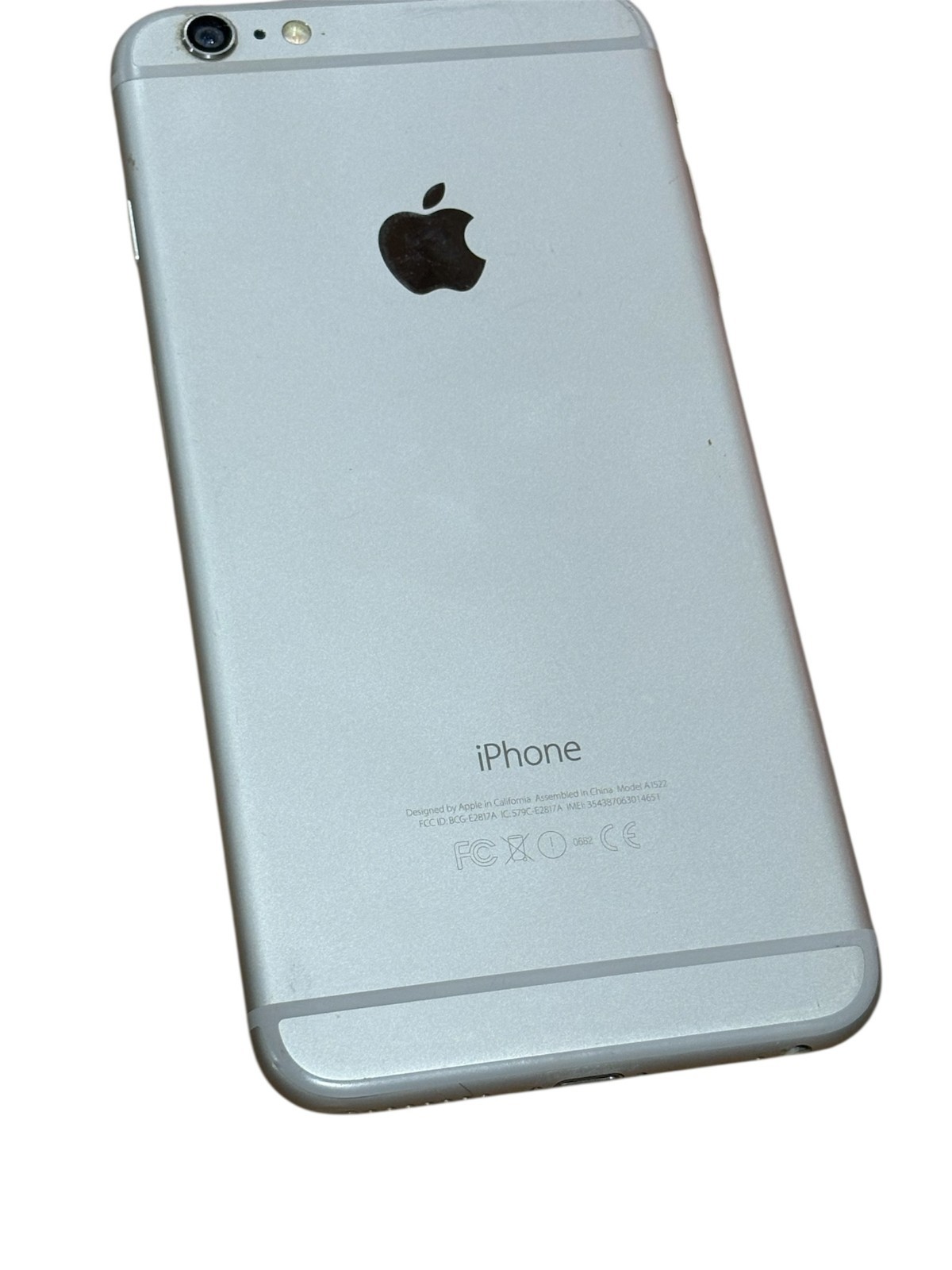 Apple iPhone 6 Plus A 1522 white LOCKED Charges Functions Great Cracked Screen