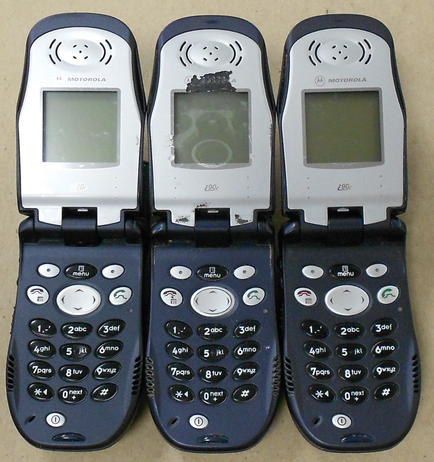 Lot of Three (3) Motorola i90c Flip Phones Untested As/Is 0420-07M