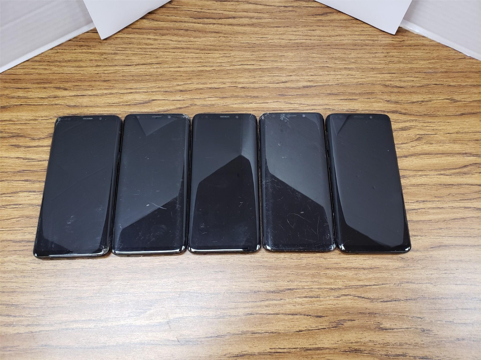 Lot of 5 cracked glass Samsung Galaxy S9 64 GB Unlocked N53