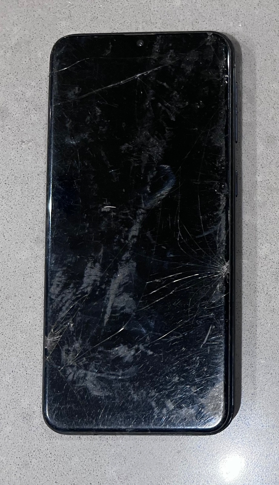 Defective Samsung SM-A102U Galaxy A10e Smartphone