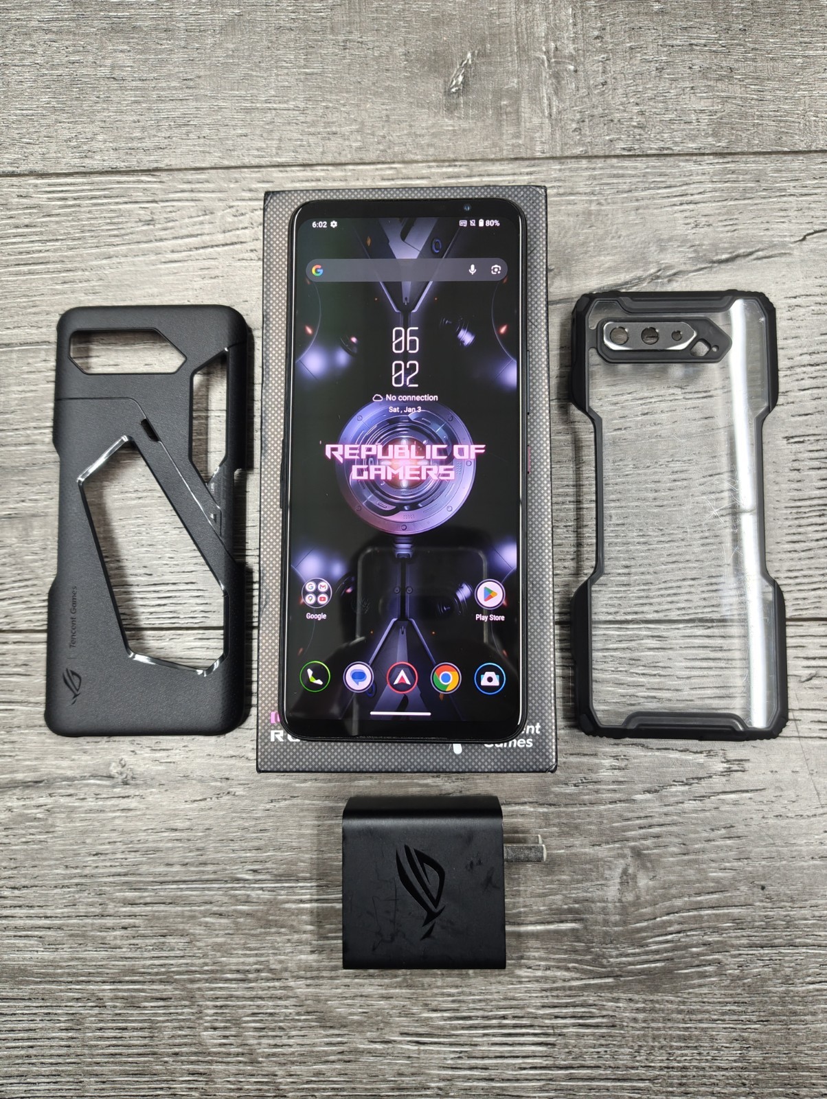 ASUS ROG Phone 5 256GB / 12GB (GSM Unlocked) Dual SIM Smartphone