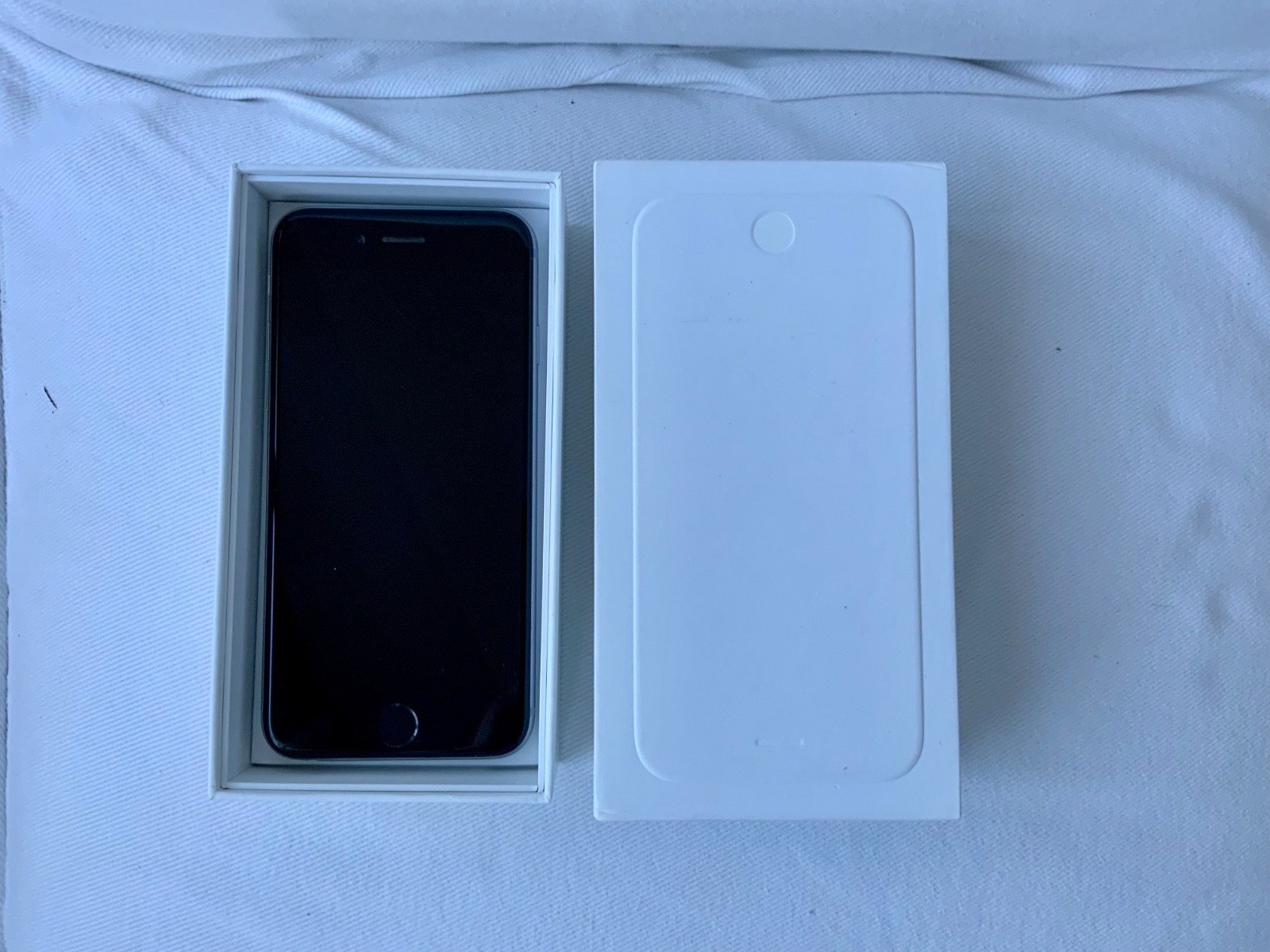 Apple iPhone 6 – 16 GB – Space Grey