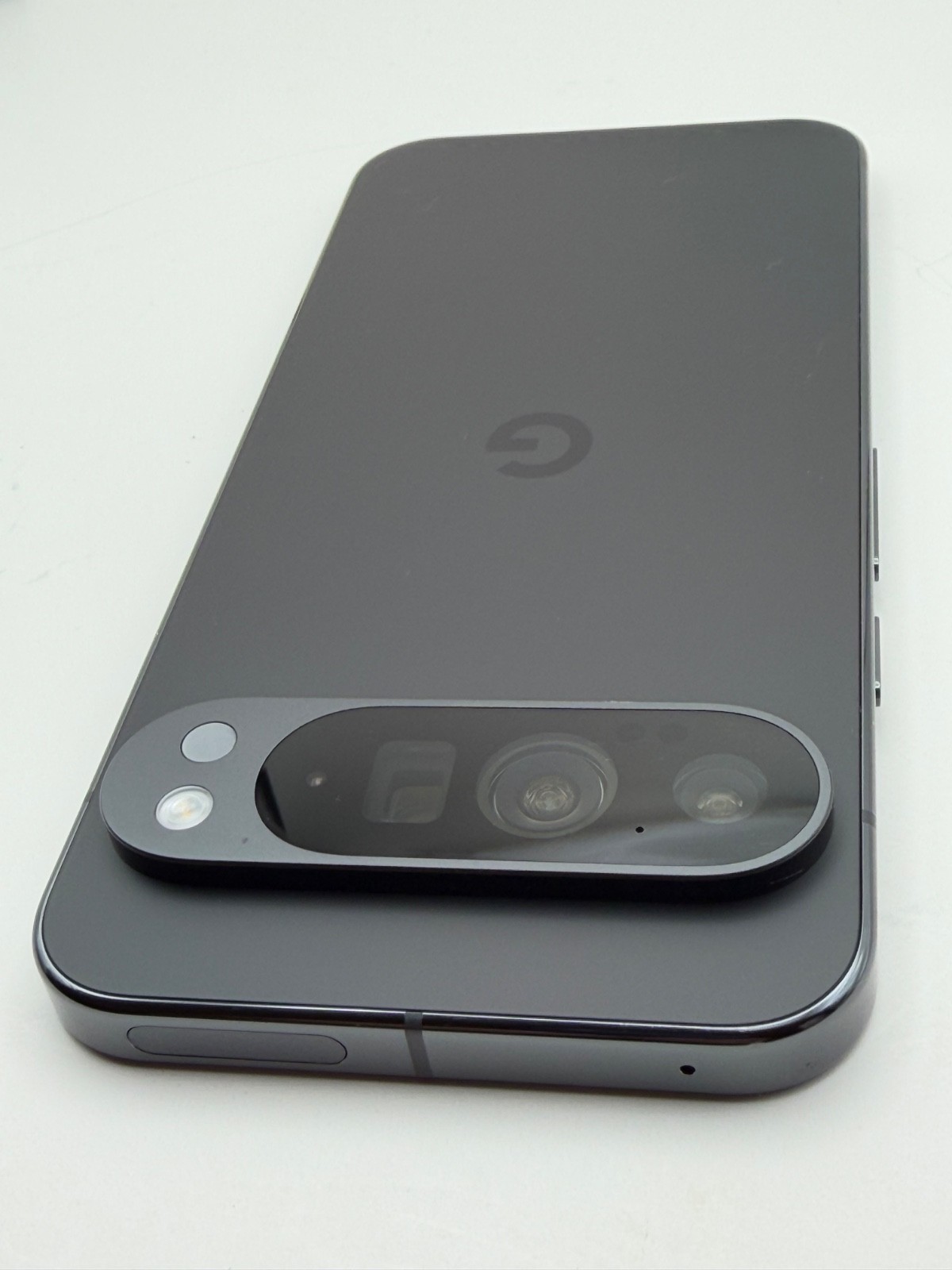 Google Pixel 9 Pro XL Factory Unlocked BLACK 256GB **READ**