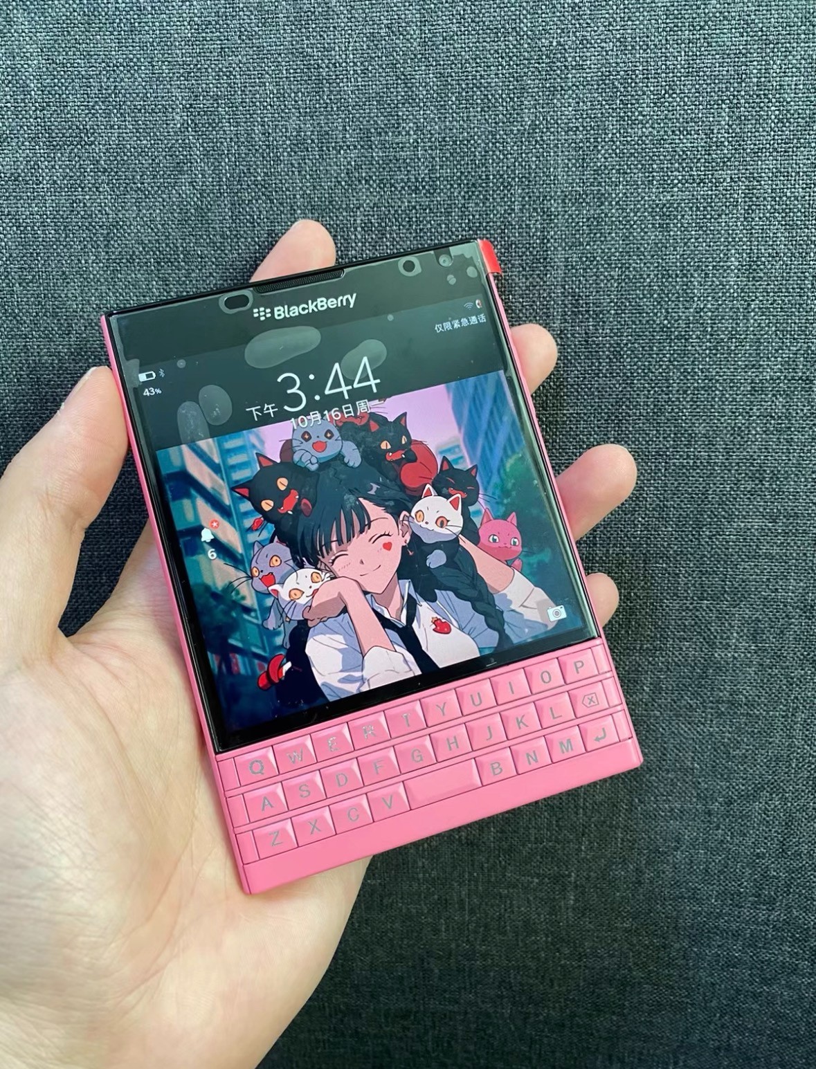 BlackBerry Passport Q30 (SQW100-1) 32GB+3GB Pink UNLOCKED Keyboard Smartphone