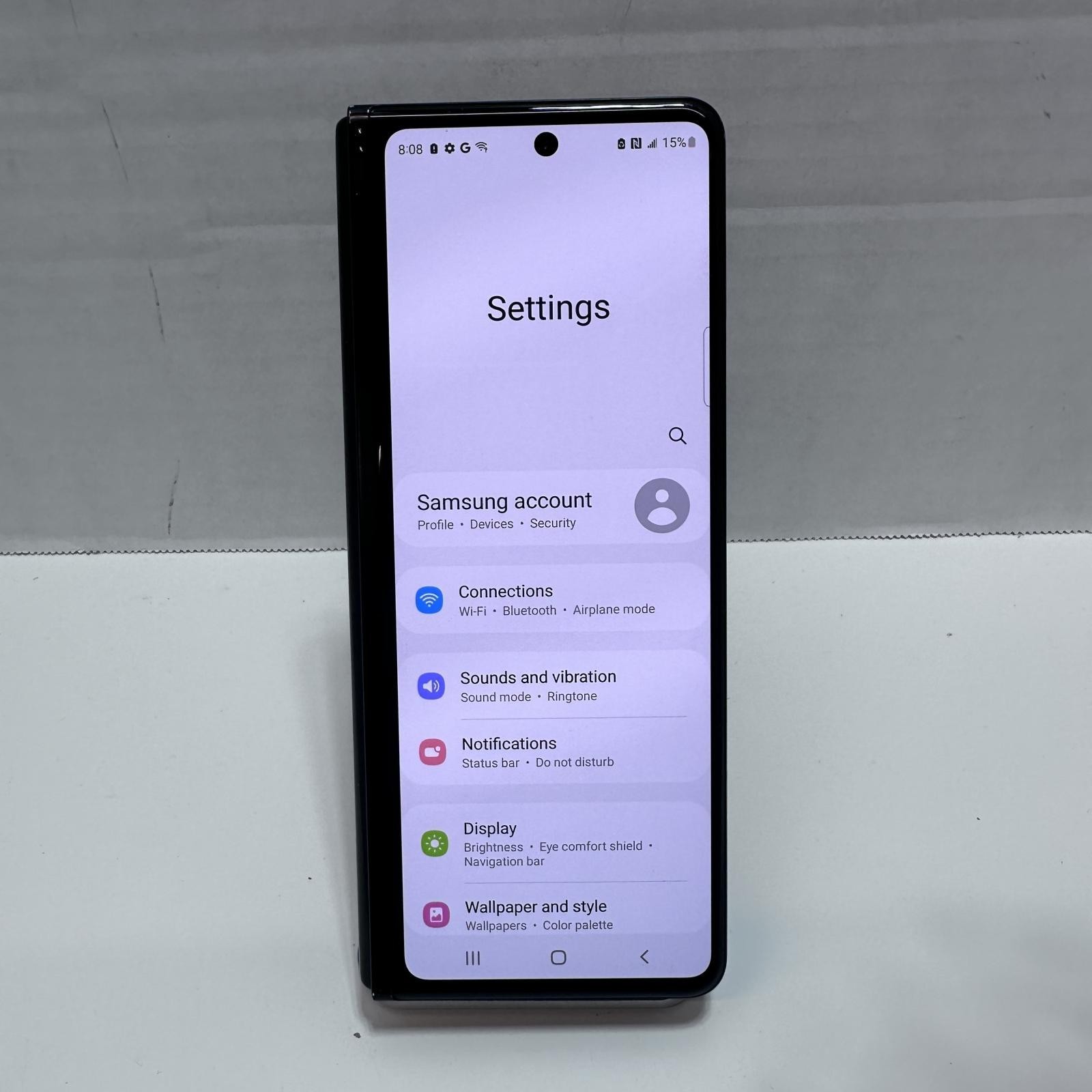 Samsung Galaxy Z Fold3 (SM-F926U) 256GB, Unlocked *Screen Damaged*