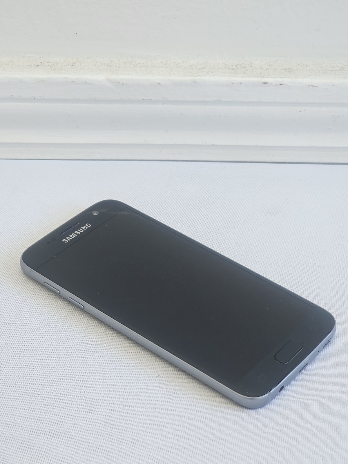 Samsung Galaxy S7 SM G930T Smartphone Carrier – T Mobile Storage – 32GB