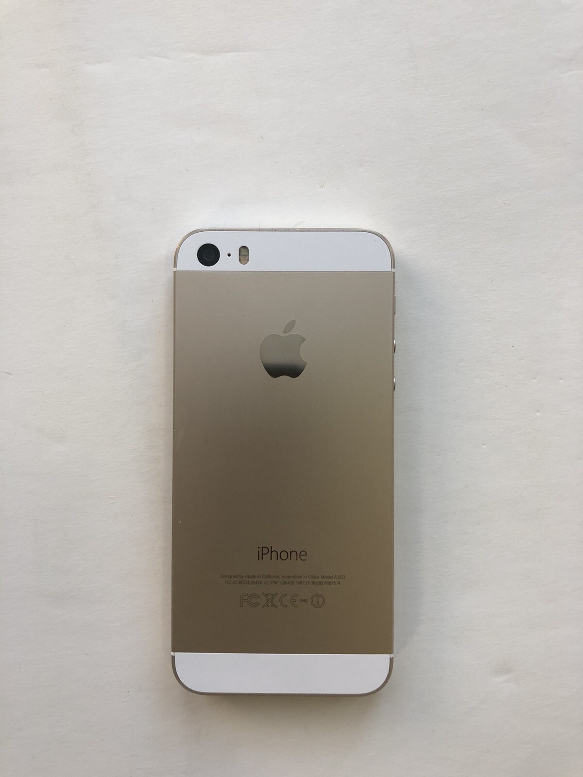Apple iPhone 5s – 16 GB – Gold (AT&T)