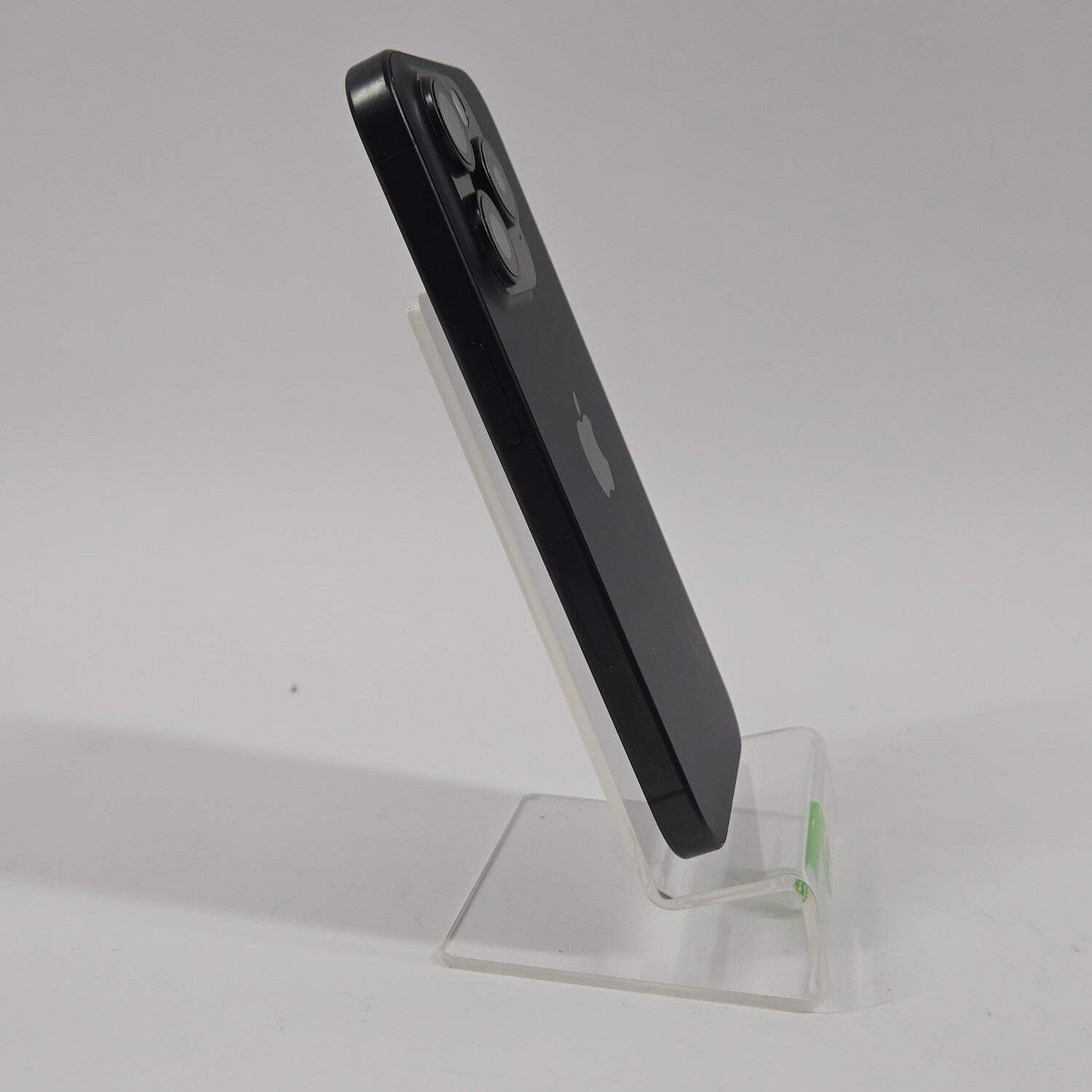Unlocked Apple iPhone 15 Pro 128GB 26.3.1 Black MTQM3LL/A