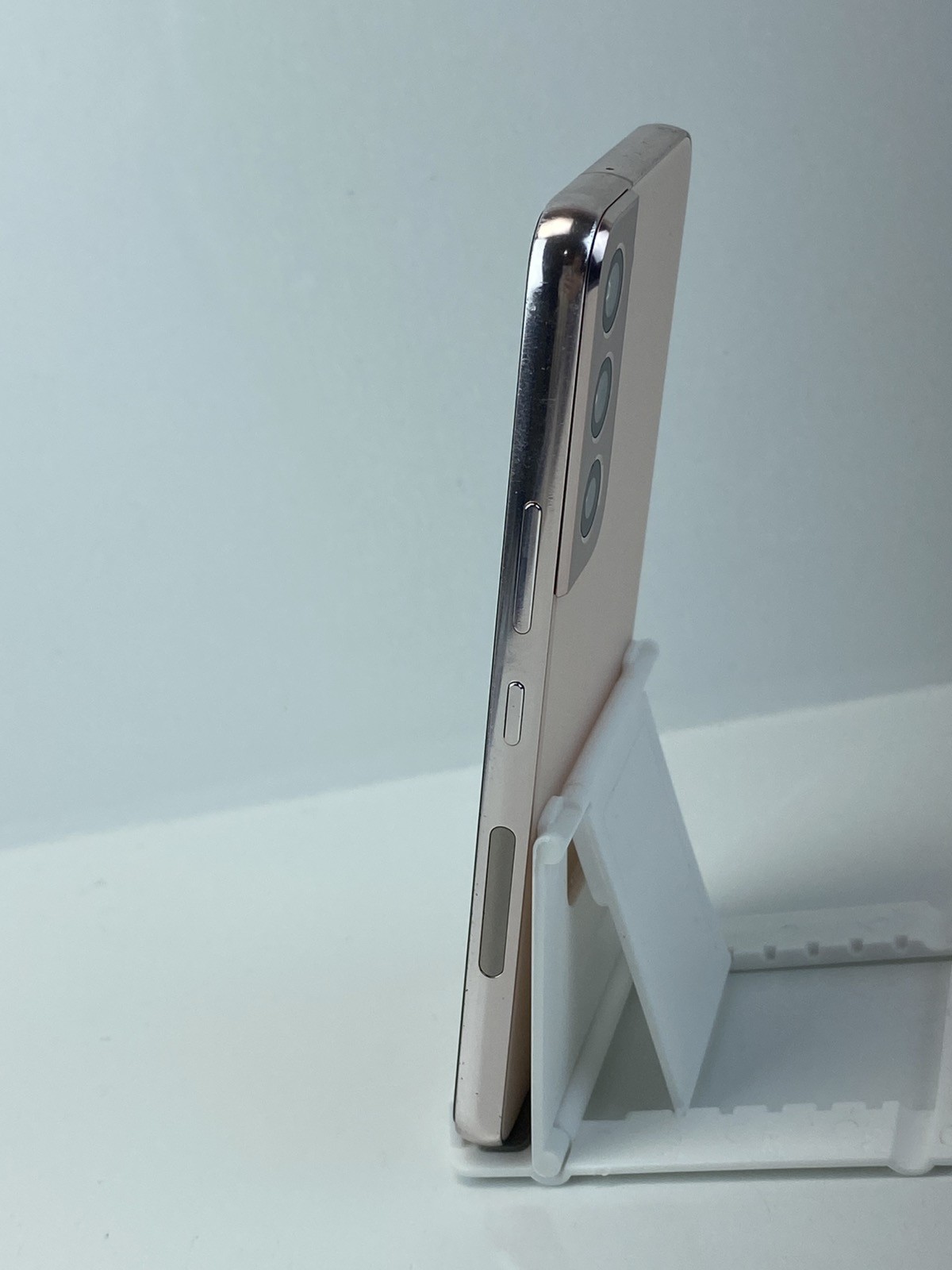 Samsung Galaxy S22 5G SM-S901U1 128GB Pink Gold Factory Unlocked
