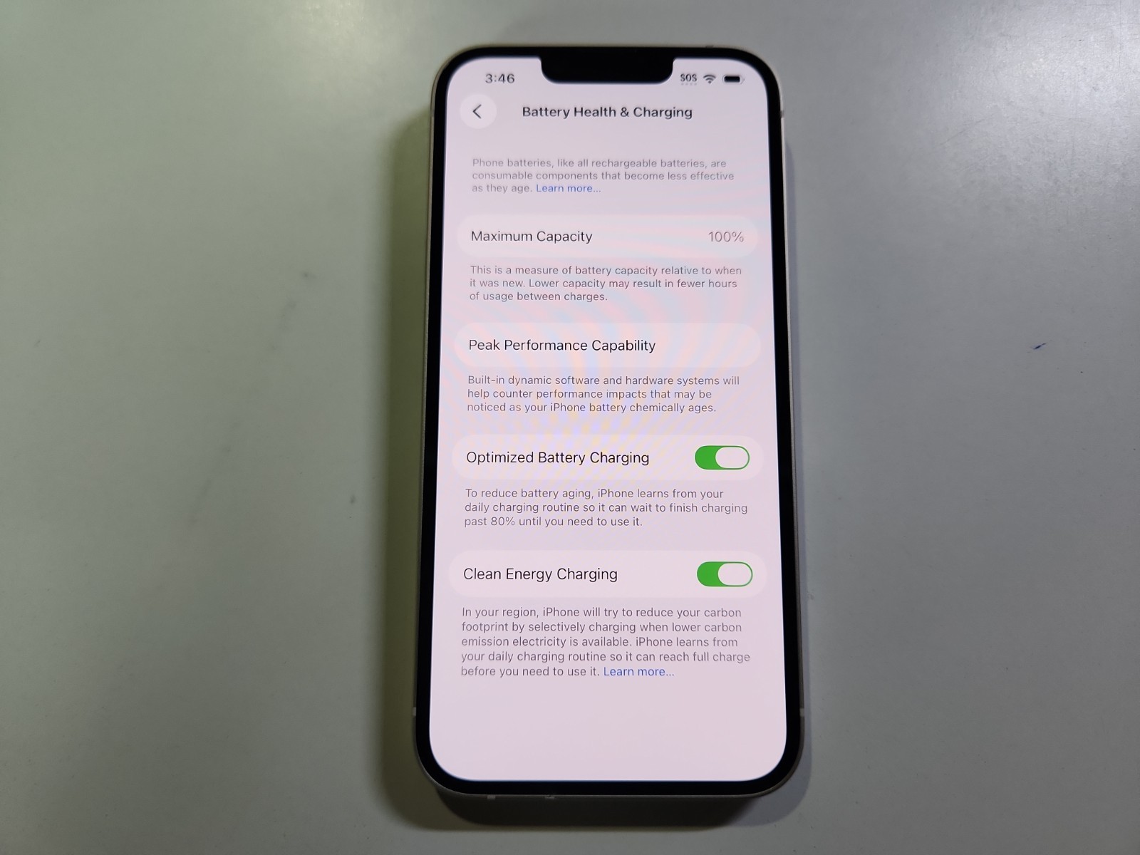 Apple iPhone 14 eSIM 128GB Starlight Unlocked Clean IMEI BH=100% charged 26 time