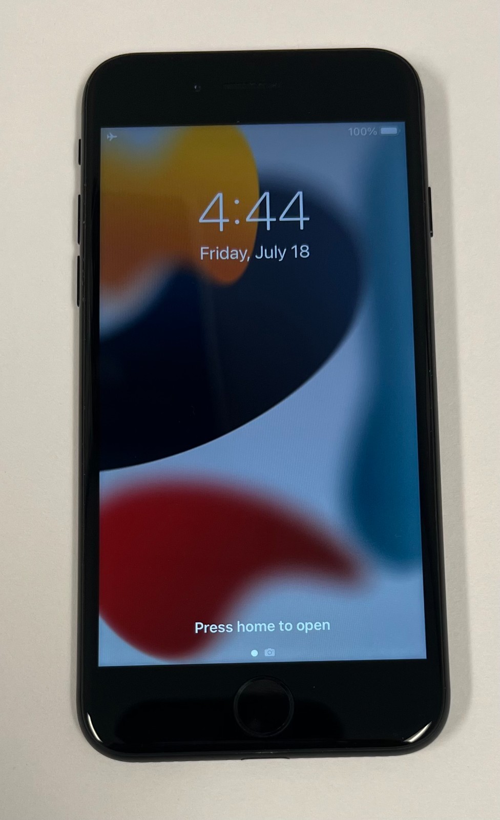 Apple iPhone 7 32GB Black A1660 (GSM&CDMA) Unlocked Good Condition MNAC2LL/A