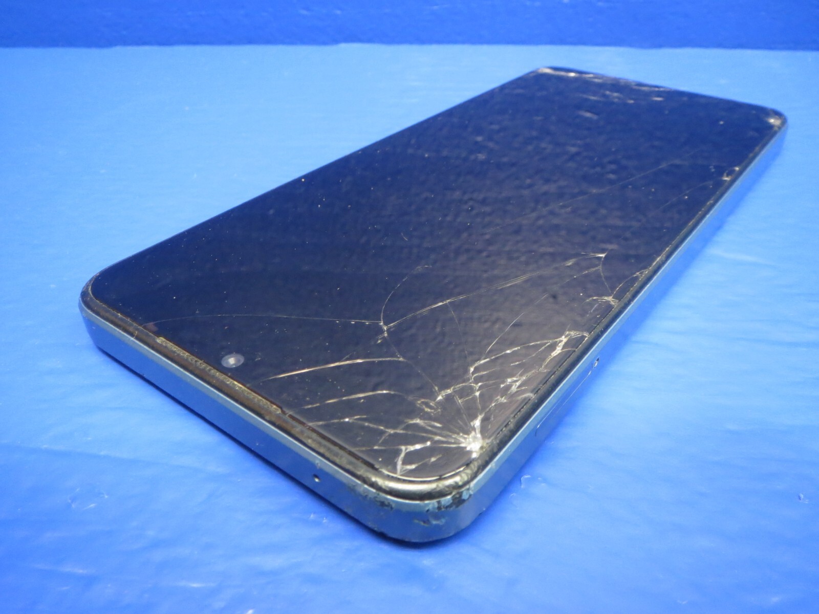 T-Mobile Revvl 6 5G Locked. Smartphone. Android. D1