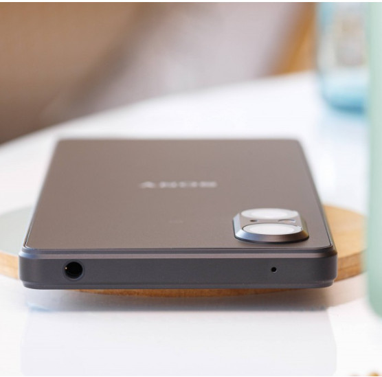 NEW Sony Xperia 5 V 6.1″ 128GB Unlocked Android Phone Original