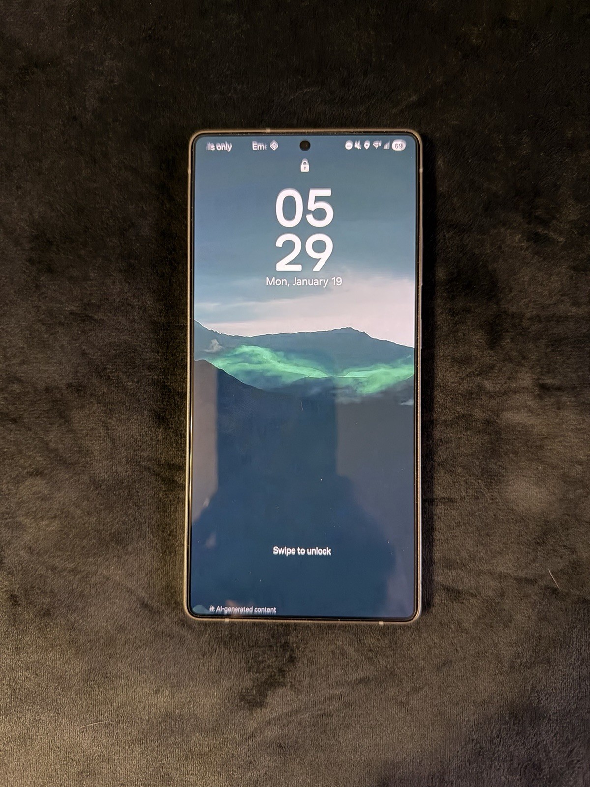 S25 Ultra Natural Titanium