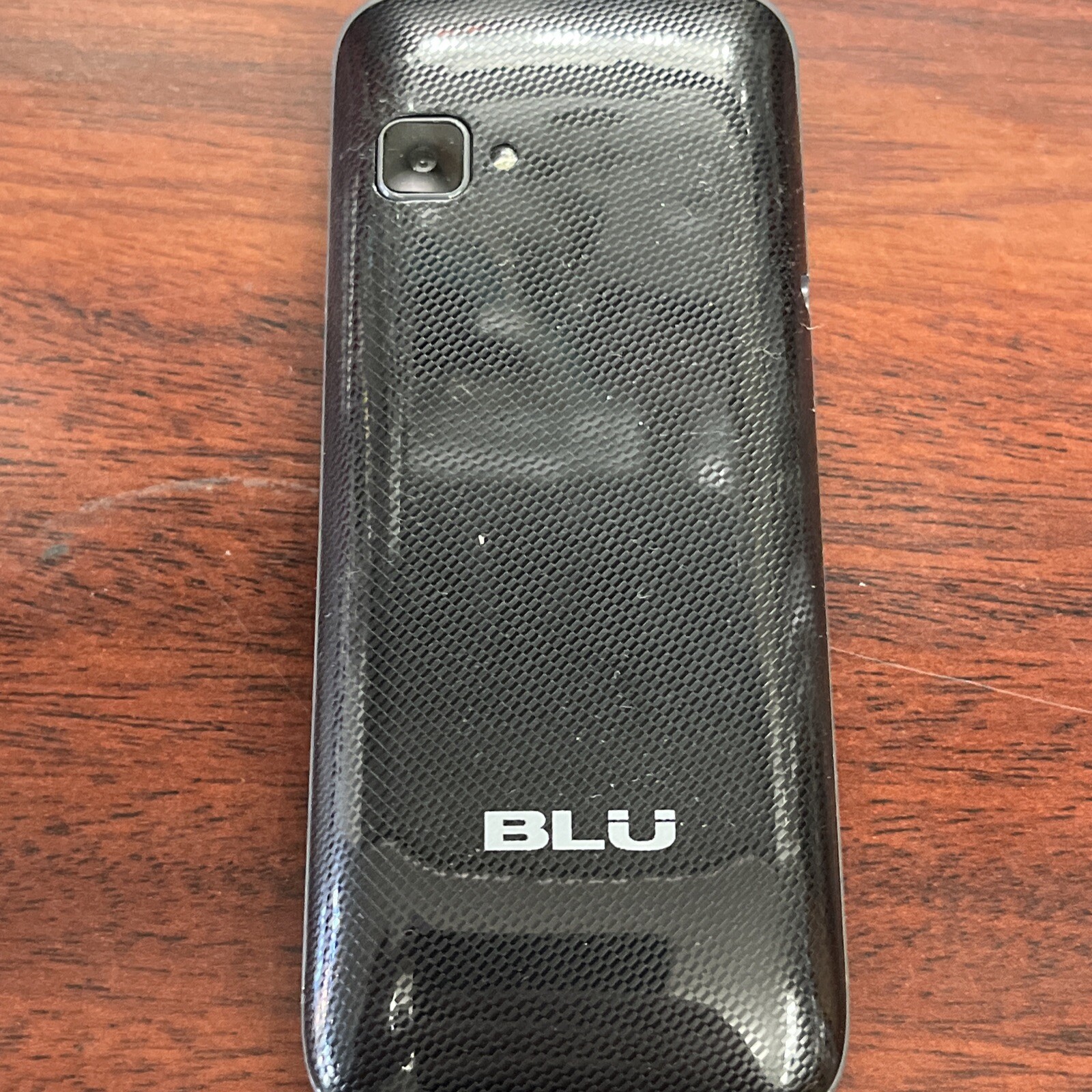 BLU Z3 Music GSM Unlocked 1.8″ Dual Sim FM Radio Flashlight Cellphone